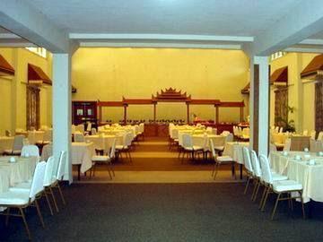 Swan Mandalay